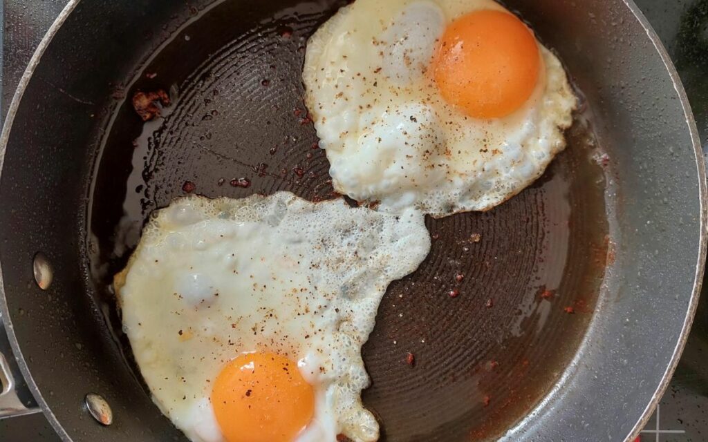 Frying Eggs Sunnyside Up