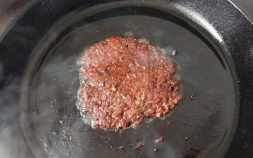 Caramelized Beef Smashed Burger Patty
